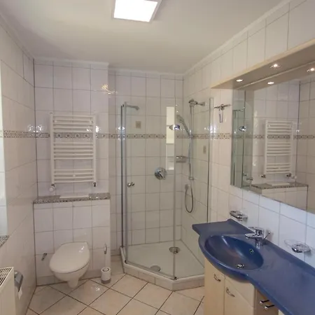 Zum Suedstrand Sellin (Rugen)