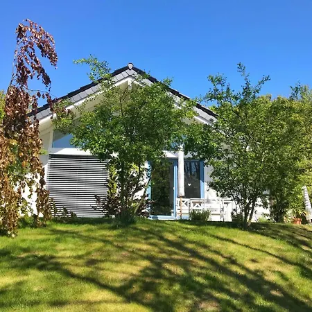 Ferienhaus Zum Sudstrand ゼリン